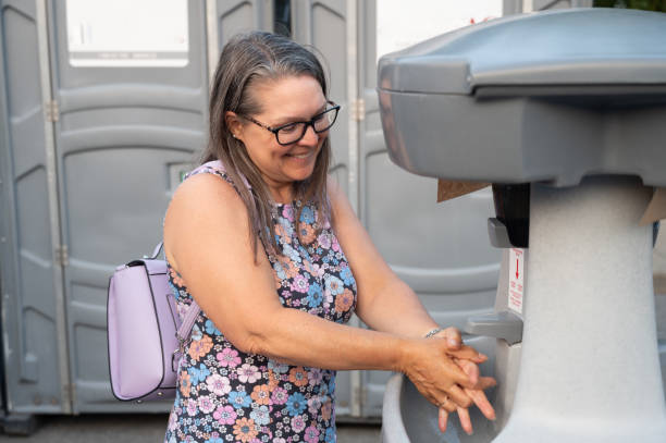 Best Porta potty rental near me  in Newton, TX